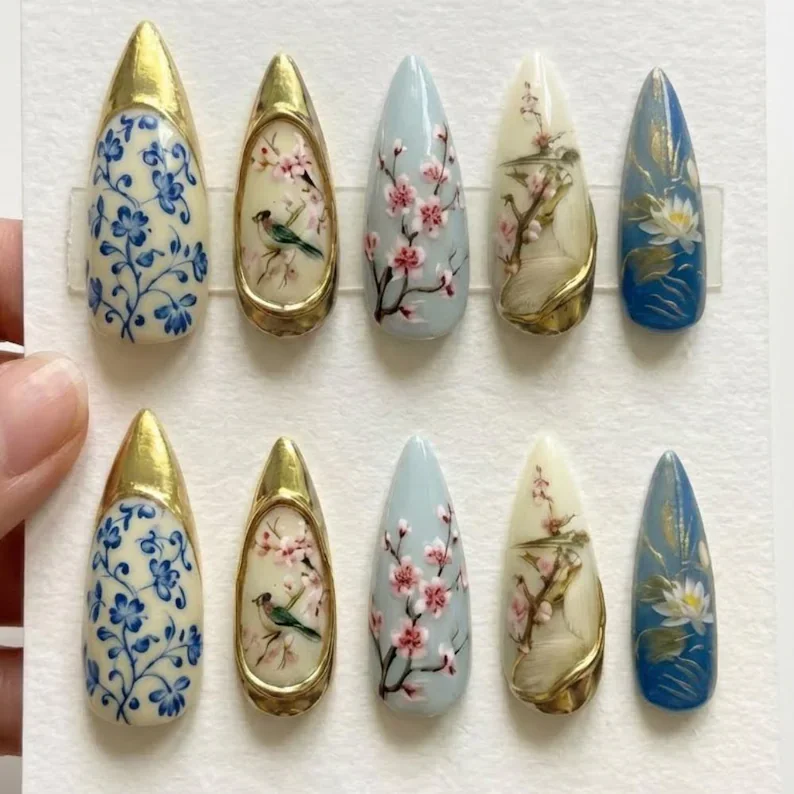 press on nails, custom press on nails, fake nails, Nails Art, stained glass nails, gold press on nails, 3d press on nails, luxury press on nails, handmade press on nails