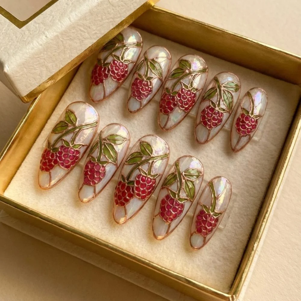 press on nails, custom press on nails, fake nails, Nails Art, stained glass nails, gold press on nails, 3d press on nails, luxury press on nails, handmade press on nails