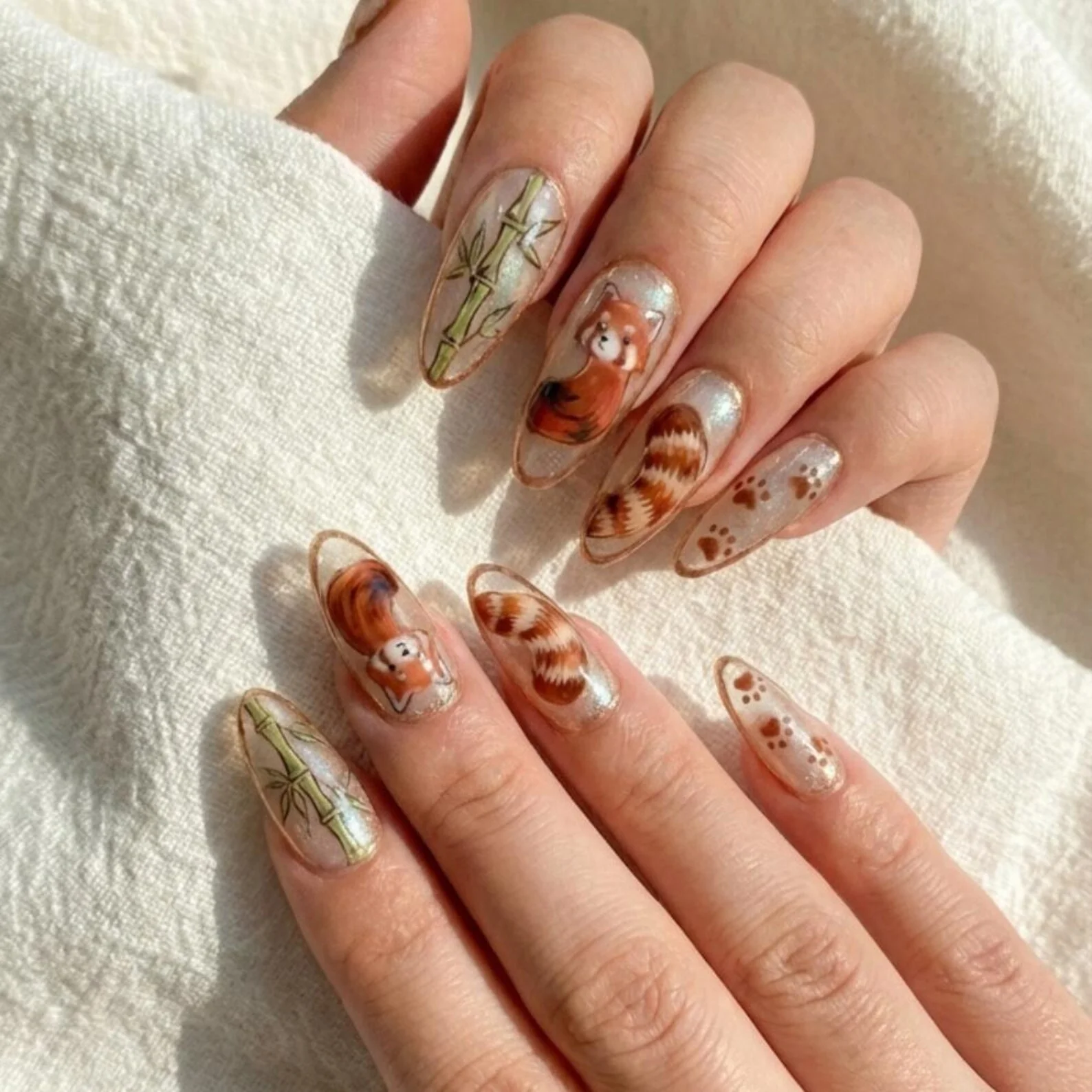 red panda nails, hand painted nails, press on nails, custom press on nails, fake nails, Nails Art, stained glass nails, gold press on nails, 3d press on nails, luxury press on nails, handmade press on nails