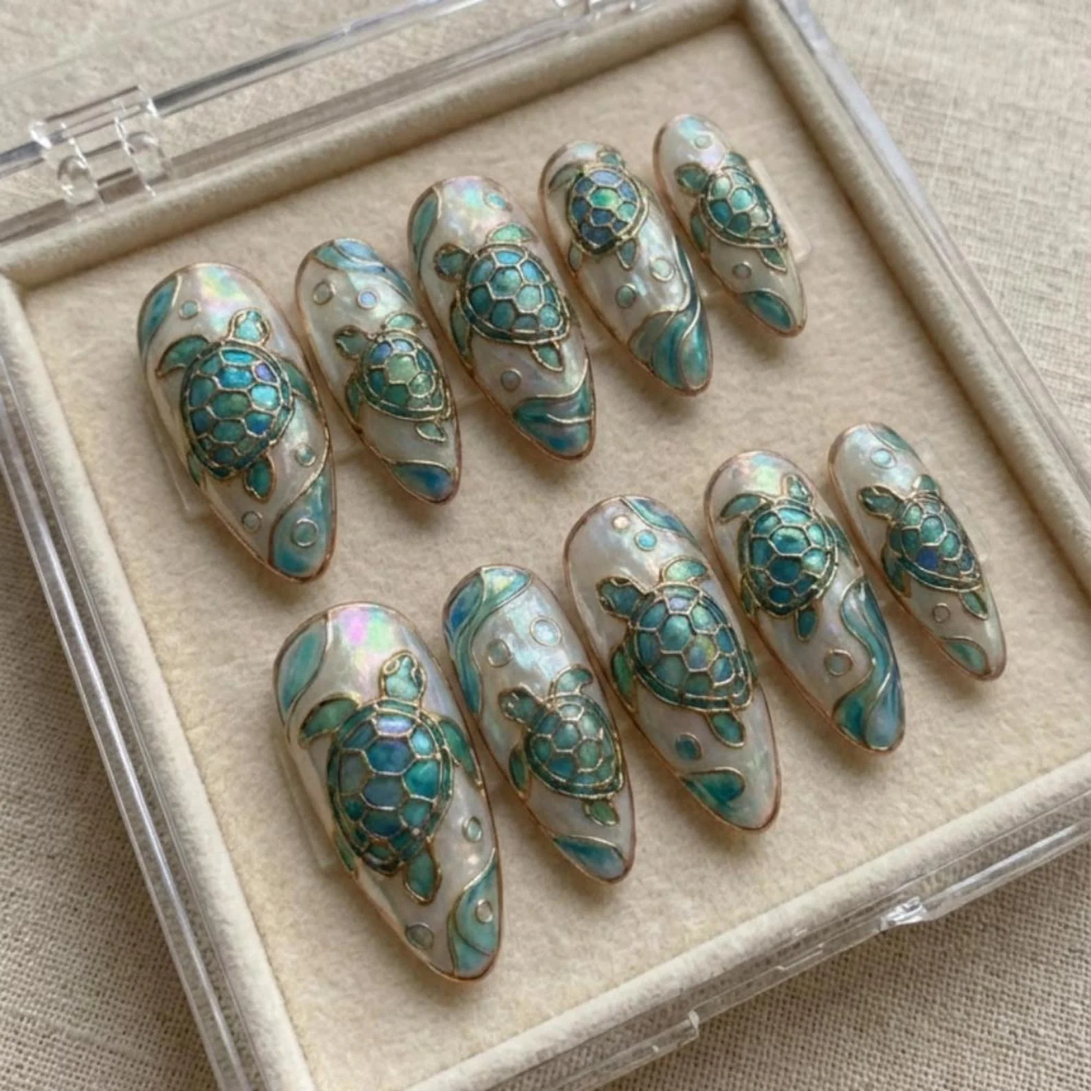 ocean art, ocean themed nails, press on nails, custom press on nails, fake nails, Nails Art, stained glass nails, gold press on nails, 3d press on nails, luxury press on nails, handmade press on nails