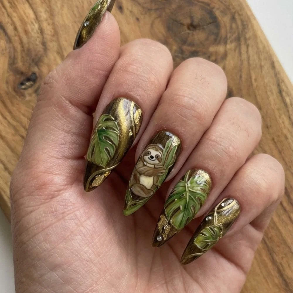 monstera leaf design, press on nails, custom press on nails, fake nails, Nails Art, stained glass nails, gold press on nails, 3d press on nails, luxury press on nails, handmade press on nails