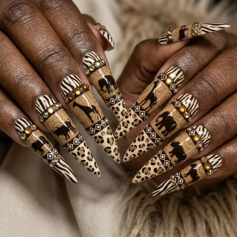 press on nails, custom press on nails, fake nails, Nails Art, stained glass nails, gold press on nails, 3d press on nails, luxury press on nails, handmade press on nails