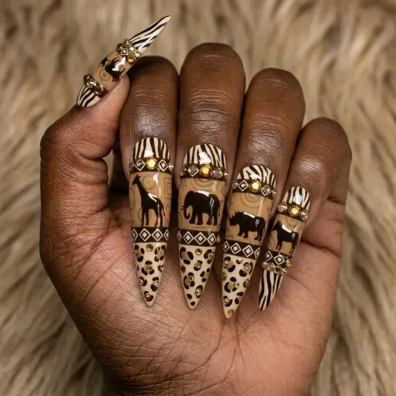press on nails, custom press on nails, fake nails, Nails Art, stained glass nails, gold press on nails, 3d press on nails, luxury press on nails, handmade press on nails