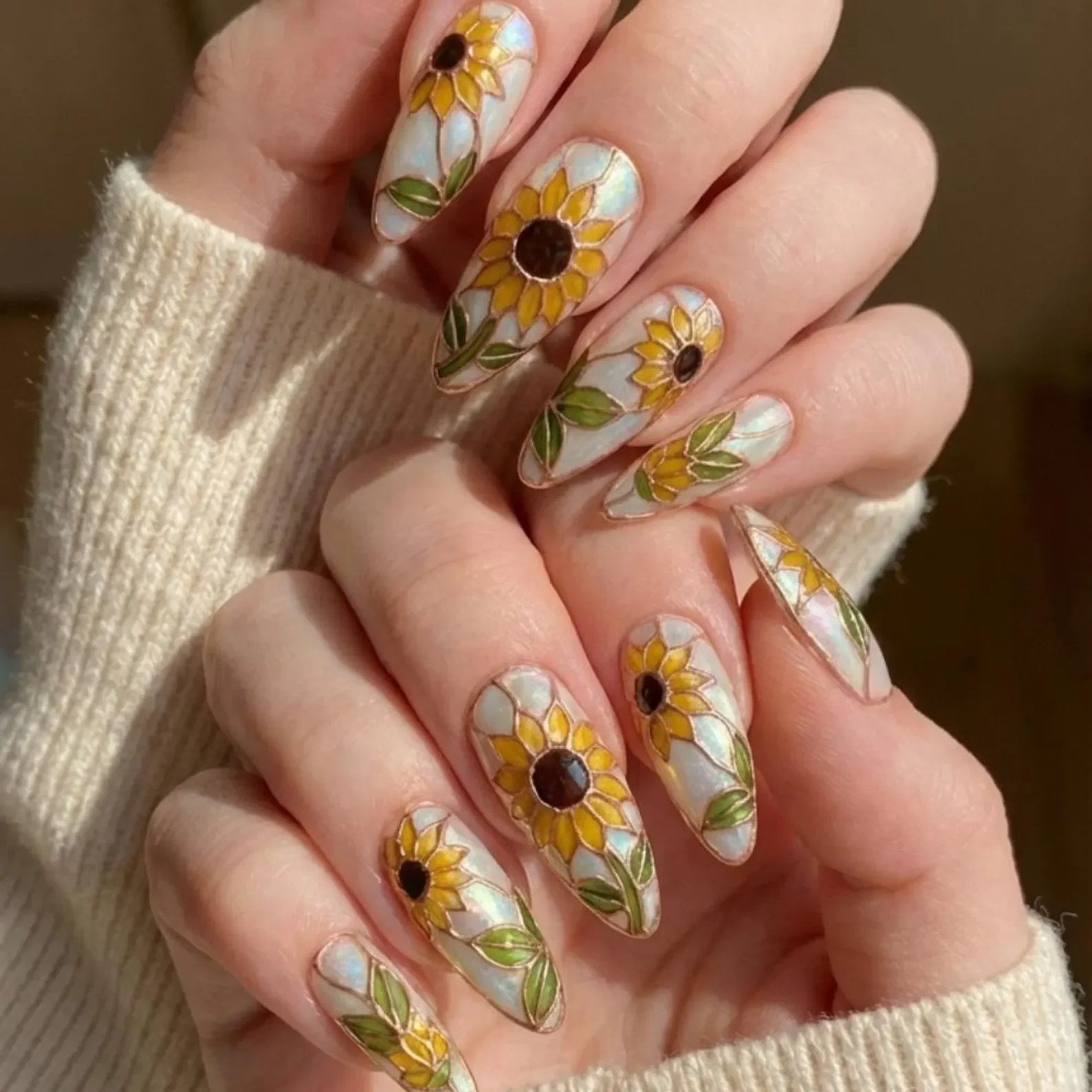 sunflower nail art, stained glass design, press on nails, custom press on nails, fake nails, Nails Art, stained glass nails, gold press on nails, 3d press on nails, luxury press on nails, handmade press on nails