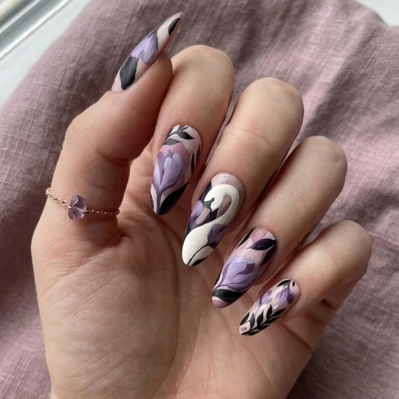 press on nails, custom press on nails, fake nails, Nails Art, stained glass nails, gold press on nails, 3d press on nails, luxury press on nails, handmade press on nails