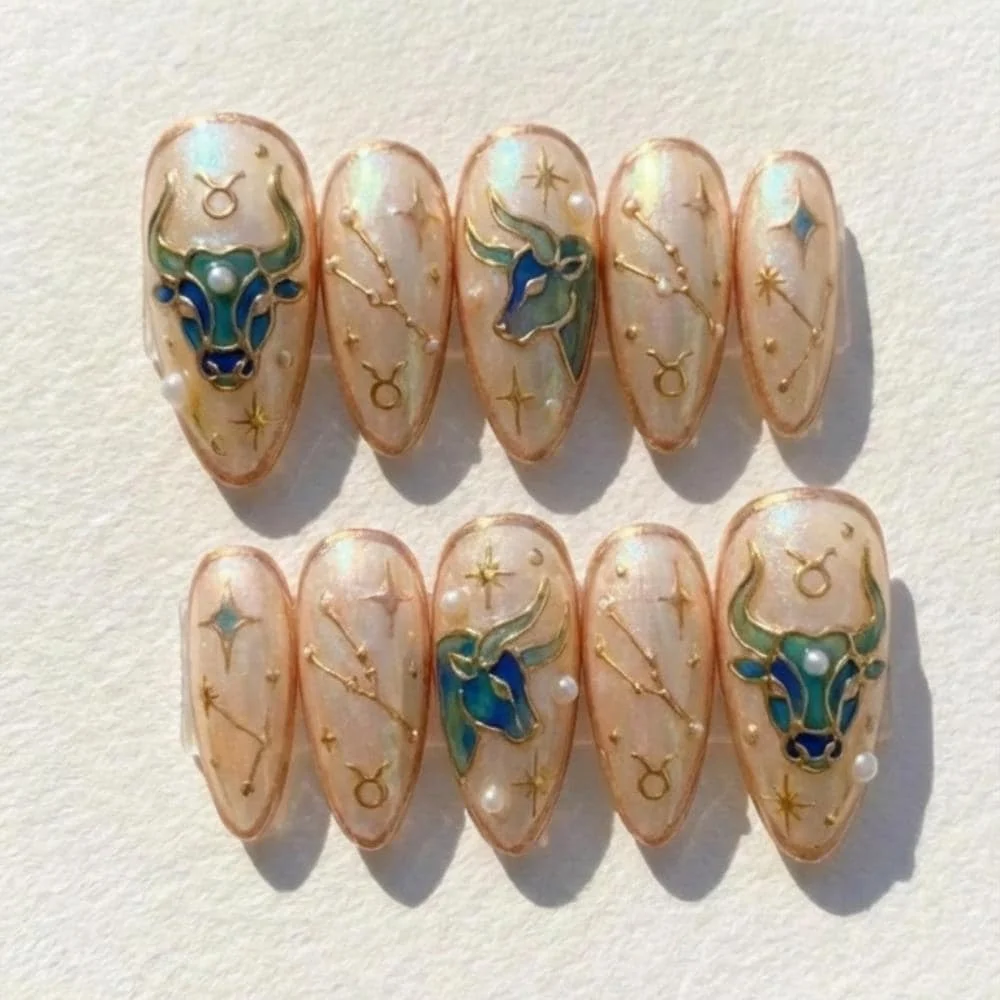press on nails, custom press on nails, fake nails, Nails Art, stained glass nails, gold press on nails, 3d press on nails, luxury press on nails, handmade press on nails