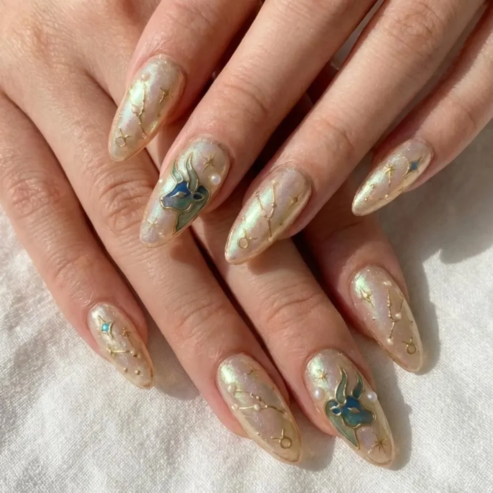 press on nails, custom press on nails, fake nails, Nails Art, stained glass nails, gold press on nails, 3d press on nails, luxury press on nails, handmade press on nails