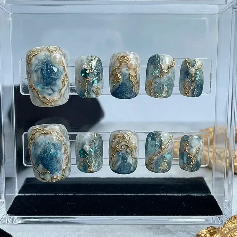 press on nails, custom press on nails, fake nails, Nails Art, stained glass nails, gold press on nails, 3d press on nails, luxury press on nails, handmade press on nails