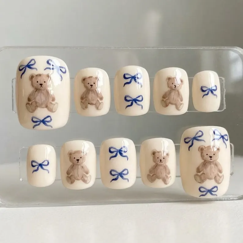 press on nails, custom press on nails, fake nails, Nails Art, stained glass nails, gold press on nails, 3d press on nails, luxury press on nails, handmade press on nails
