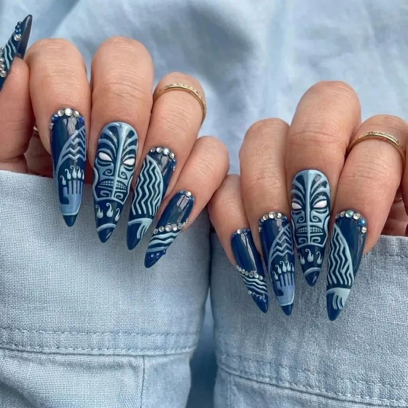 press on nails, custom press on nails, fake nails, Nails Art, stained glass nails, gold press on nails, 3d press on nails, luxury press on nails, handmade press on nails
