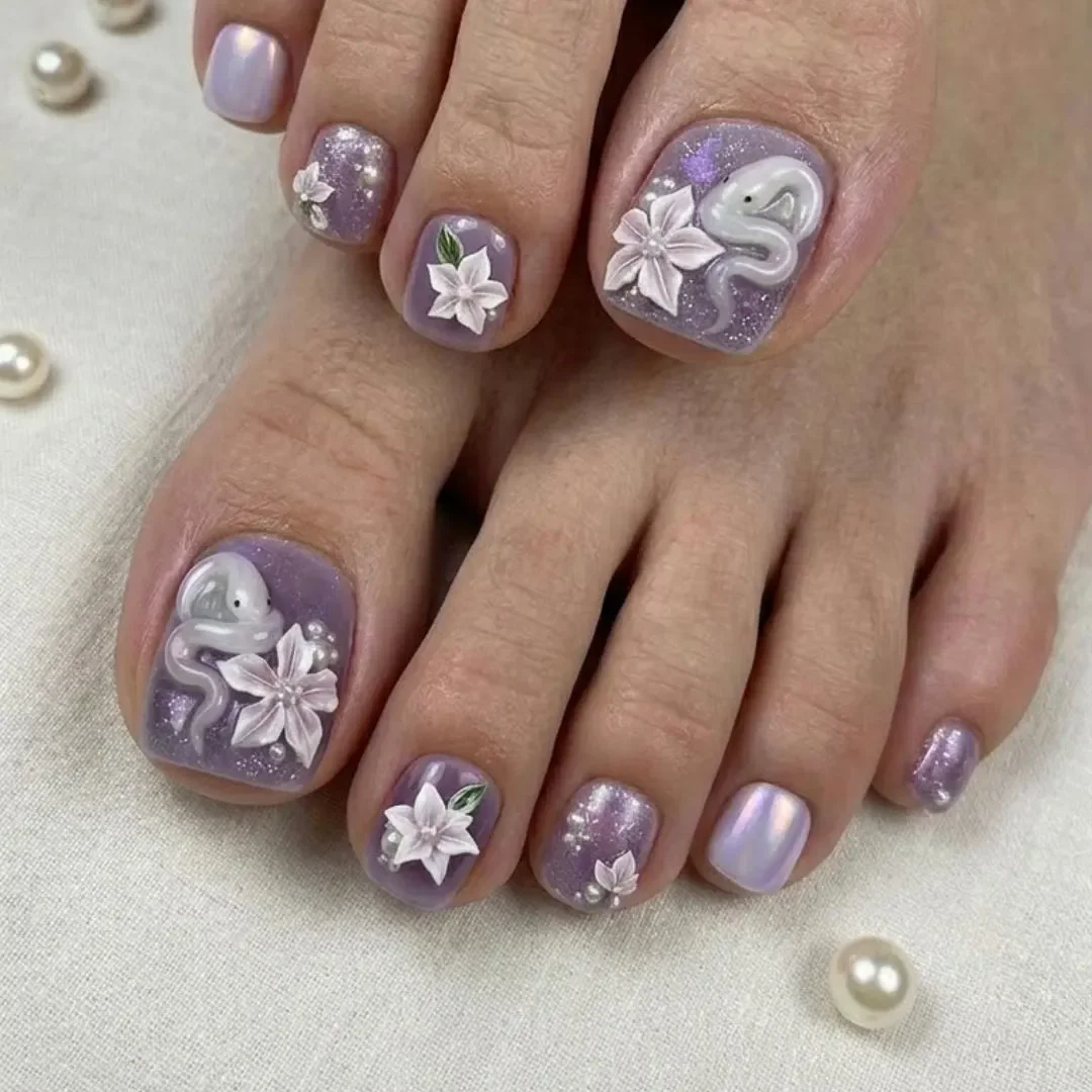 handmade 3D floral, pearl toe nails, press on nails, custom press on nails, fake nails, Nails Art, stained glass nails, gold press on nails, 3d press on nails, luxury press on nails, handmade press on nails