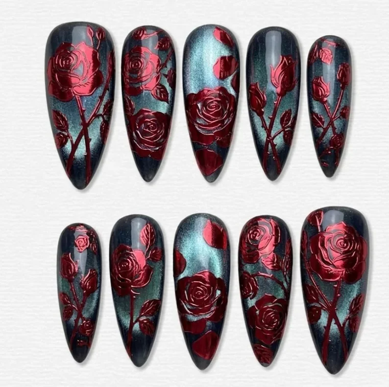 press on nails, custom press on nails, fake nails, Nails Art, stained glass nails, gold press on nails, 3d press on nails, luxury press on nails, handmade press on nails