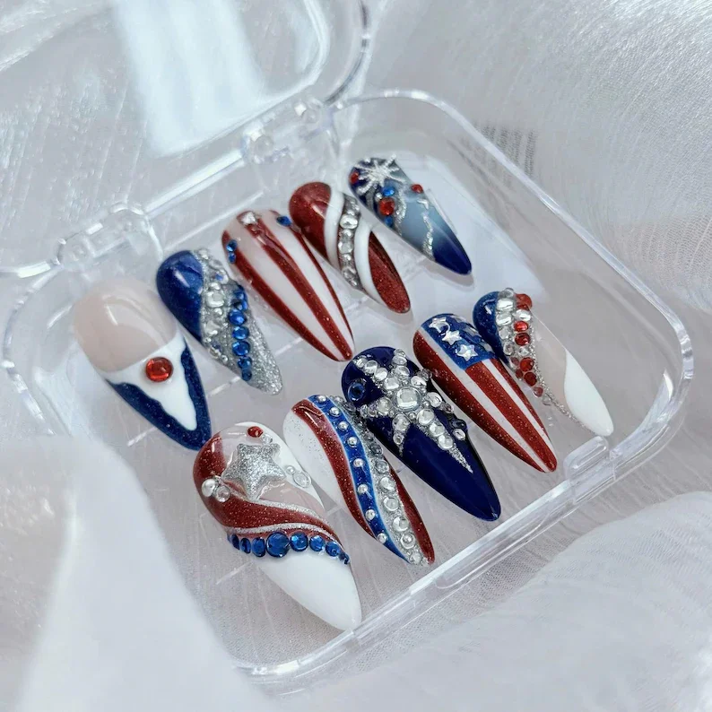 press on nails, custom press on nails, fake nails, Nails Art, stained glass nails, gold press on nails, 3d press on nails, luxury press on nails, handmade press on nails