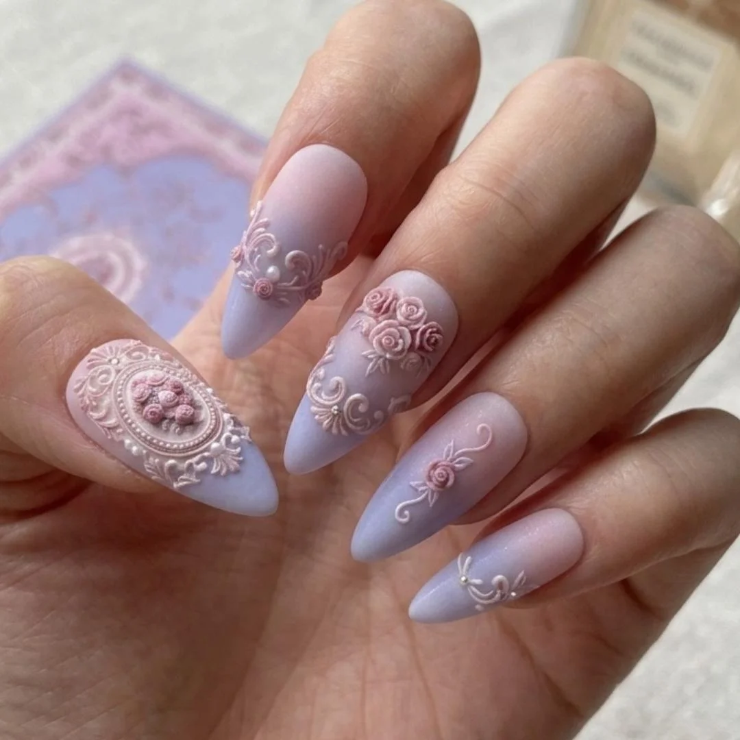 press on nails, custom press on nails, fake nails, Nails Art, stained glass nails, gold press on nails, 3d press on nails, luxury press on nails, handmade press on nails