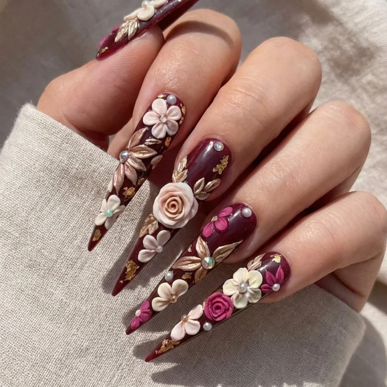 botanical nail art, handmade press ons, press on nails, custom press on nails, fake nails, Nails Art, stained glass nails, gold press on nails, 3d press on nails, luxury press on nails, handmade press on nails