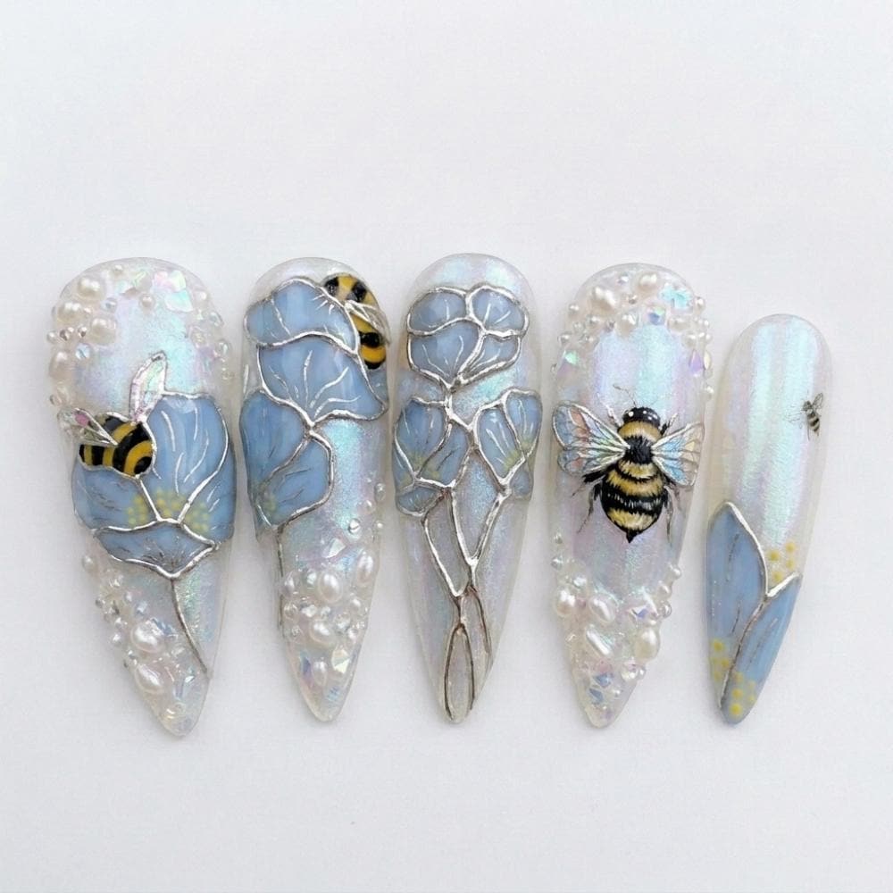 press on nails, custom press on nails, fake nails, Nails Art, stained glass nails, gold press on nails, 3d press on nails, luxury press on nails, handmade press on nails