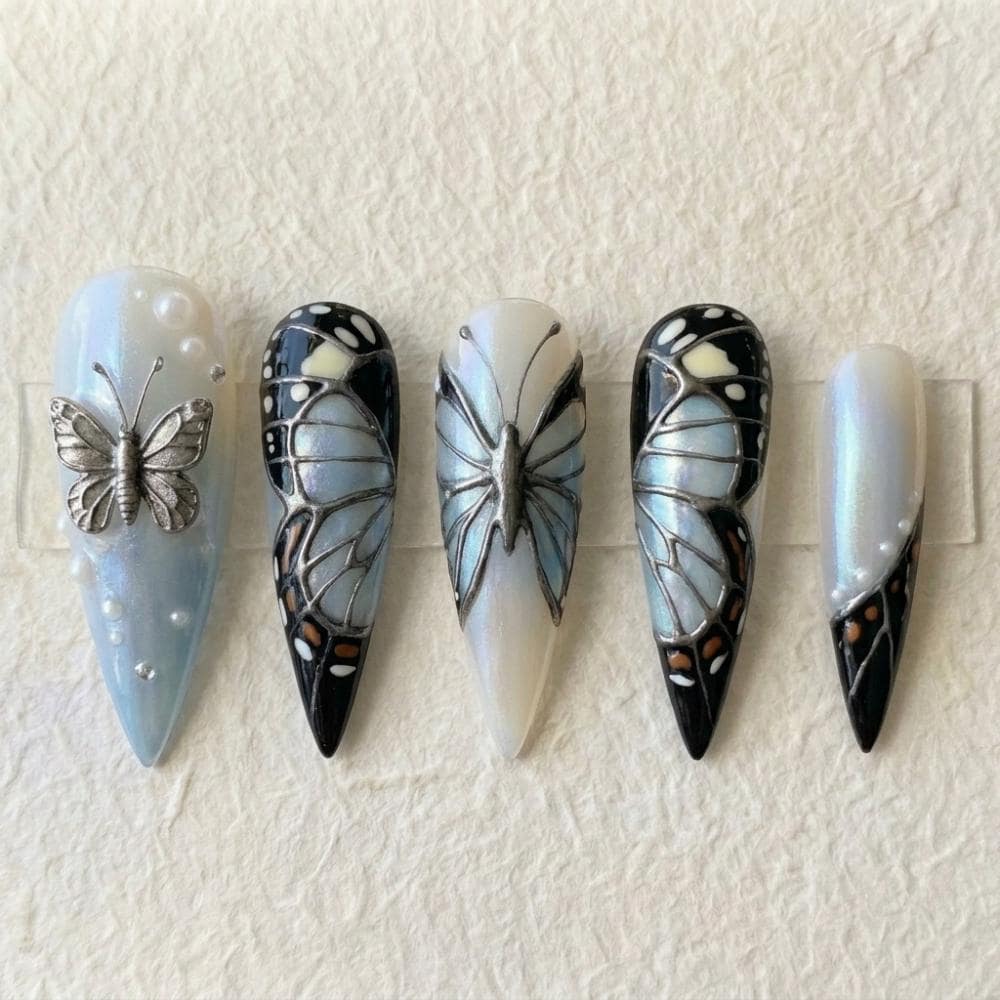 press on nails, custom press on nails, fake nails, Nails Art, stained glass nails, gold press on nails, 3d press on nails, luxury press on nails, handmade press on nails