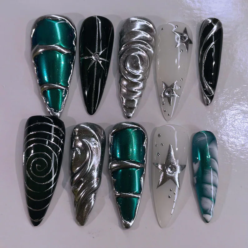 press on nails, custom press on nails, fake nails, Nails Art, stained glass nails, gold press on nails, 3d press on nails, luxury press on nails, handmade press on nails