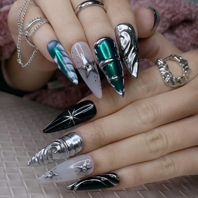press on nails, custom press on nails, fake nails, Nails Art, stained glass nails, gold press on nails, 3d press on nails, luxury press on nails, handmade press on nails