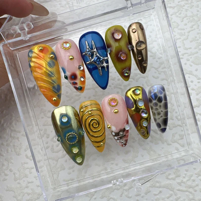 press on nails, custom press on nails, fake nails, Nails Art, stained glass nails, gold press on nails, 3d press on nails, luxury press on nails, handmade press on nails