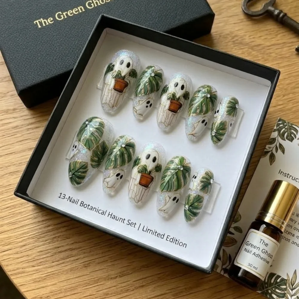press on nails, custom press on nails, fake nails, Nails Art, stained glass nails, gold press on nails, 3d press on nails, luxury press on nails, handmade press on nails