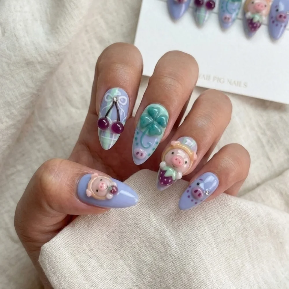 press on nails, custom press on nails, fake nails, Nails Art, stained glass nails, gold press on nails, 3d press on nails, luxury press on nails, handmade press on nails