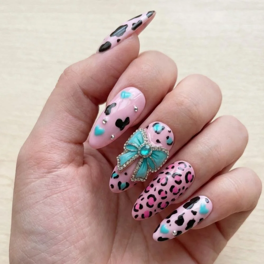 press on nails, custom press on nails, fake nails, Nails Art, stained glass nails, gold press on nails, 3d press on nails, luxury press on nails, handmade press on nails
