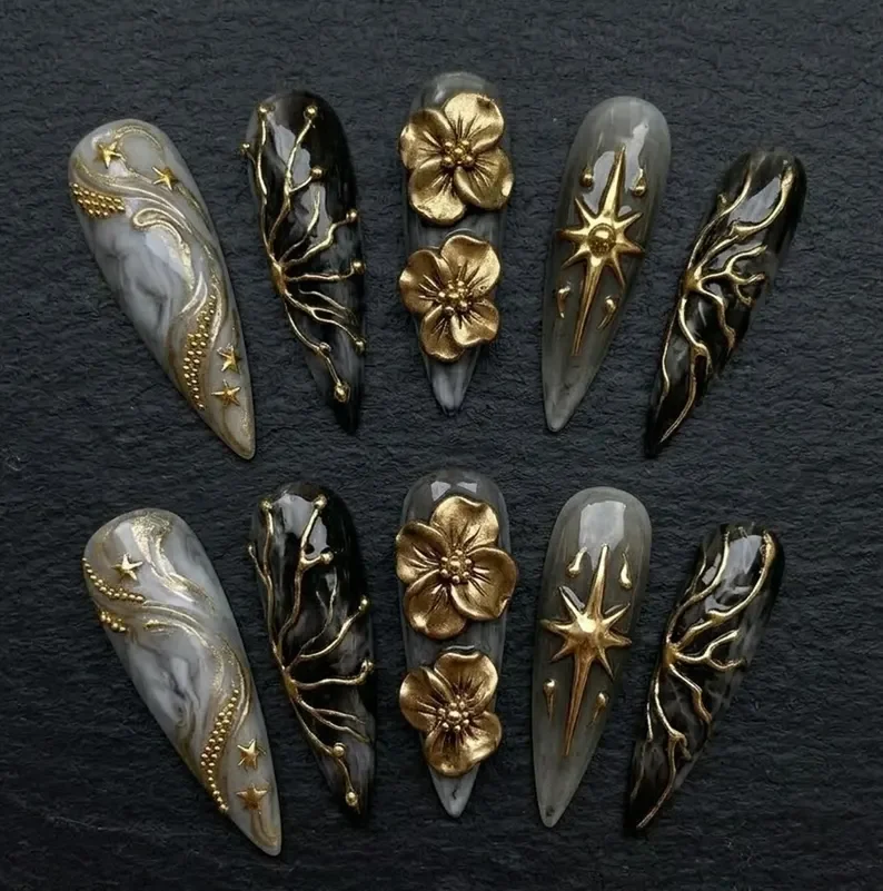 press on nails, custom press on nails, fake nails, Nails Art, stained glass nails, gold press on nails, 3d press on nails, luxury press on nails, handmade press on nails