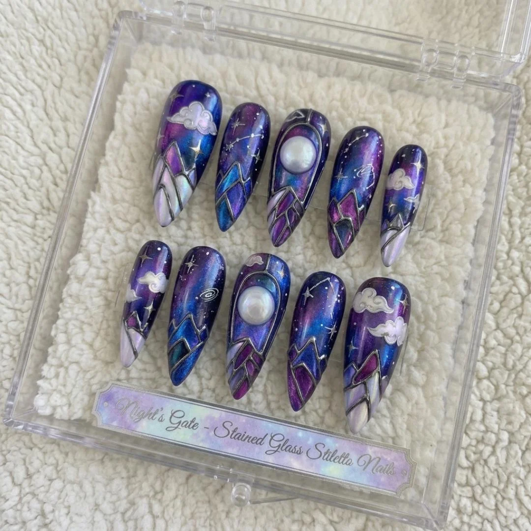 press on nails, custom press on nails, fake nails, Nails Art, stained glass nails, gold press on nails, 3d press on nails, luxury press on nails, handmade press on nails