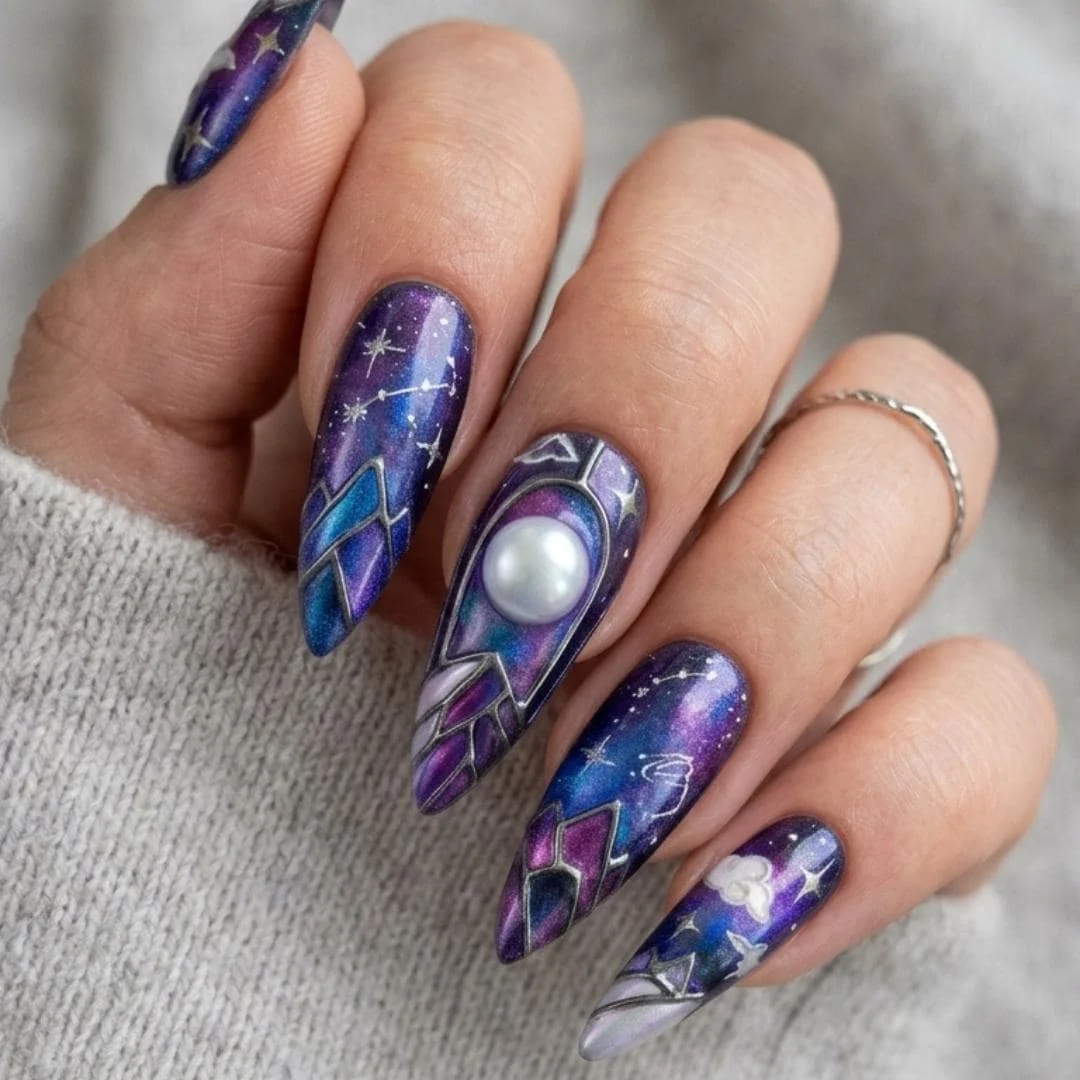 press on nails, custom press on nails, fake nails, Nails Art, stained glass nails, gold press on nails, 3d press on nails, luxury press on nails, handmade press on nails
