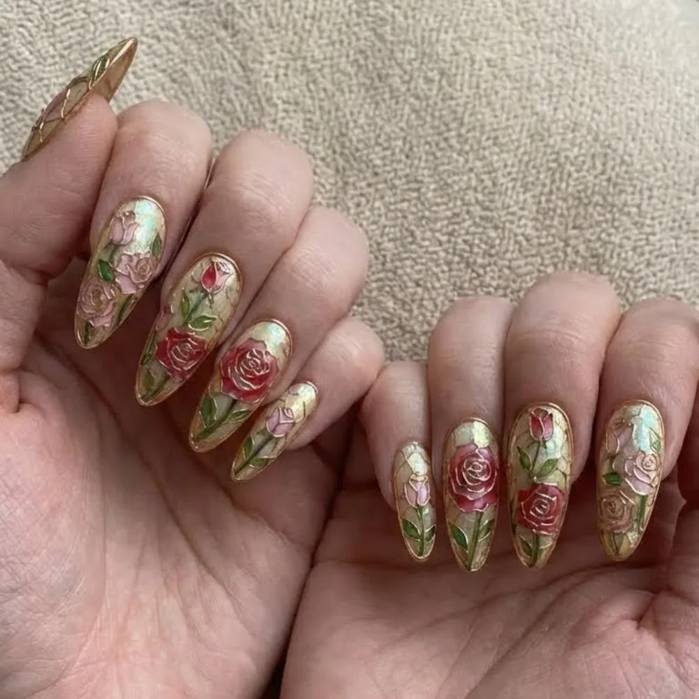 gold floral nails, floral press on nails, press on nails, custom press on nails, fake nails, Nails Art, stained glass nails, gold press on nails, 3d press on nails, luxury press on nails, handmade press on nails