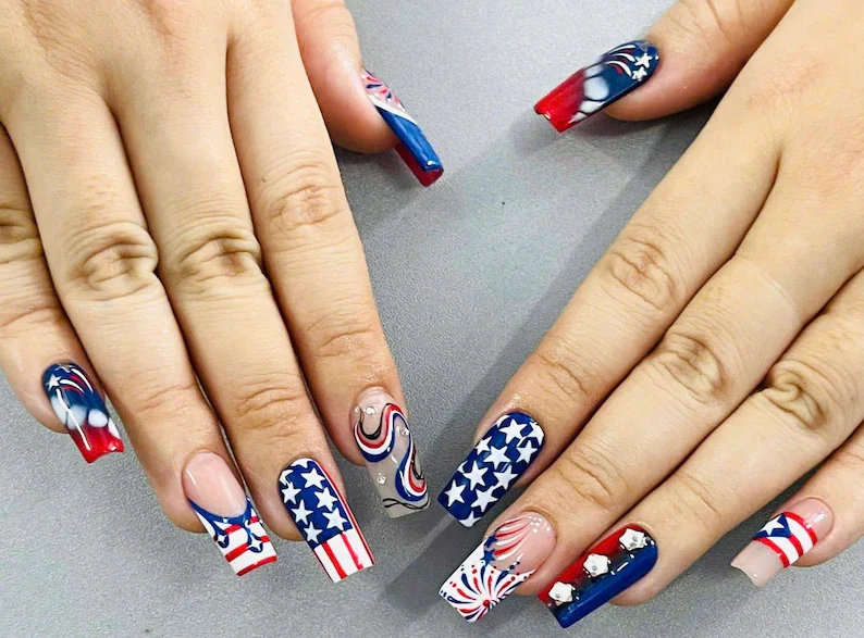 press on nails, custom press on nails, fake nails, Nails Art, stained glass nails, gold press on nails, 3d press on nails, luxury press on nails, handmade press on nails