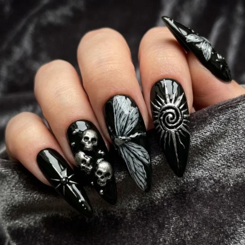 press on nails, custom press on nails, fake nails, Nails Art, stained glass nails, gold press on nails, 3d press on nails, luxury press on nails, handmade press on nails