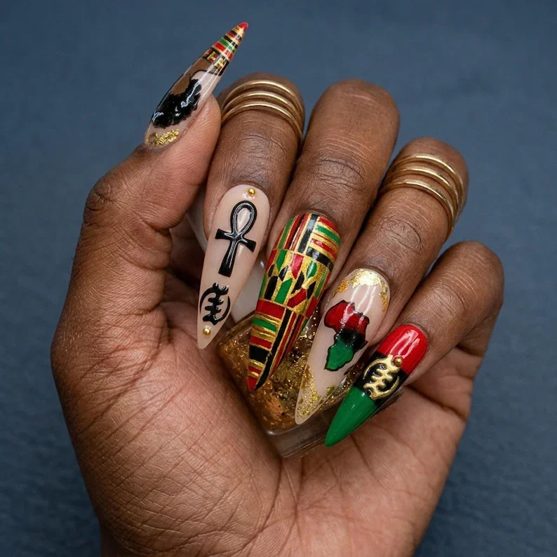 press on nails, custom press on nails, fake nails, Nails Art, stained glass nails, gold press on nails, 3d press on nails, luxury press on nails, handmade press on nails
