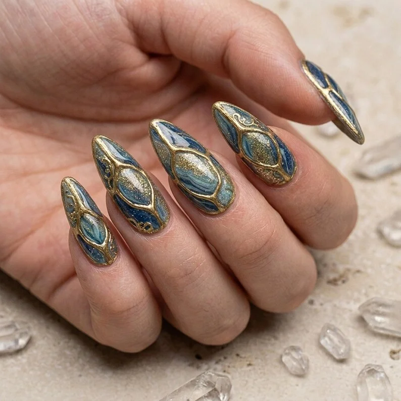 press on nails, custom press on nails, fake nails, Nails Art, stained glass nails, gold press on nails, 3d press on nails, luxury press on nails, handmade press on nails