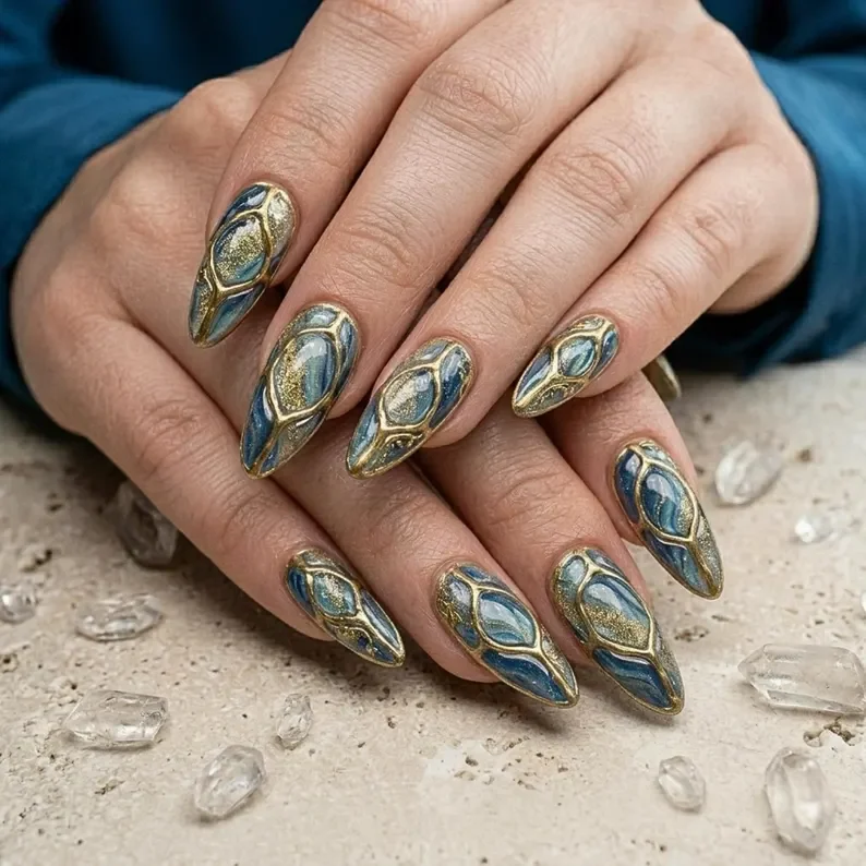 press on nails, custom press on nails, fake nails, Nails Art, stained glass nails, gold press on nails, 3d press on nails, luxury press on nails, handmade press on nails