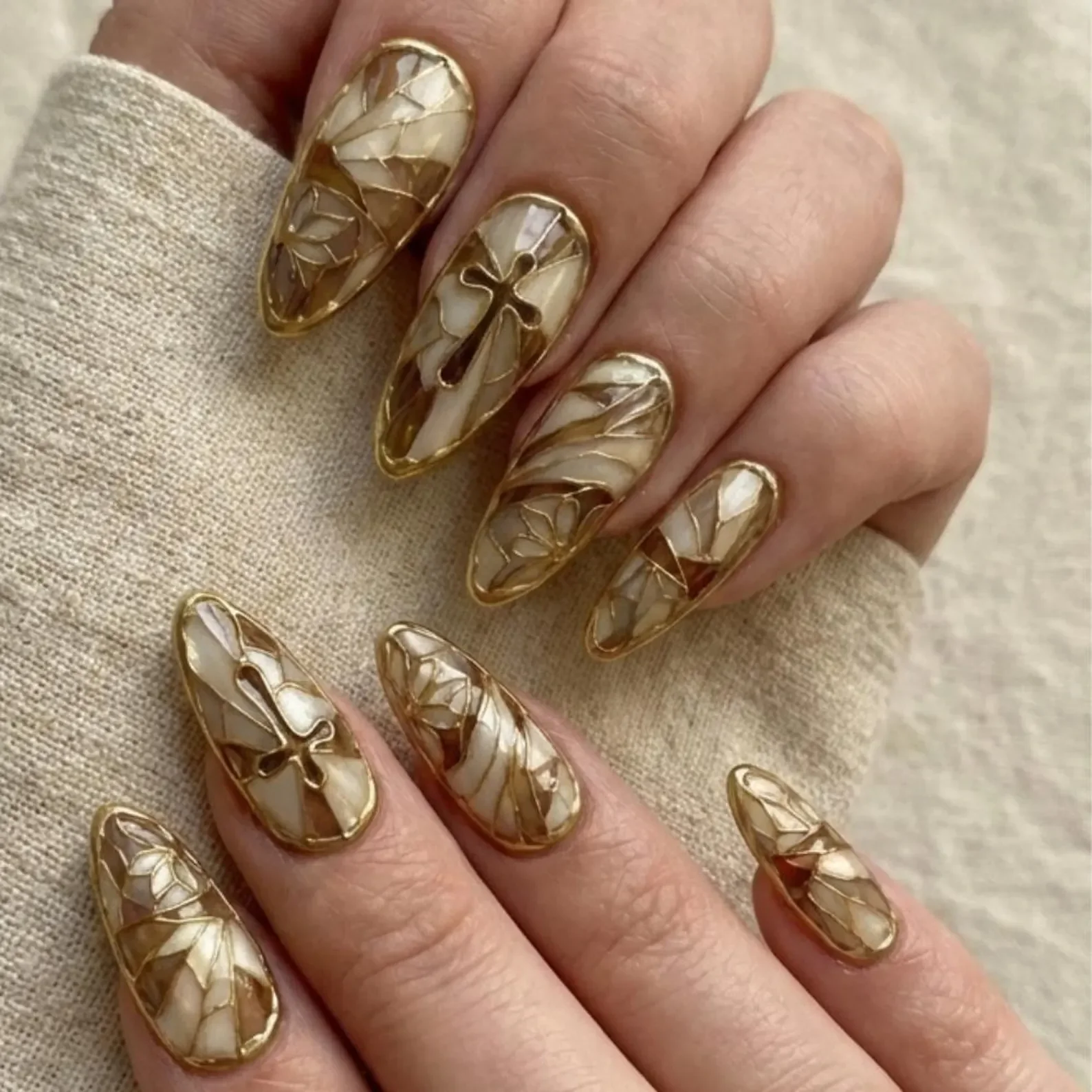 handpainted nails, stained glass design, press on nails, custom press on nails, fake nails, Nails Art, stained glass nails, gold press on nails, 3d press on nails, luxury press on nails, handmade press on nails