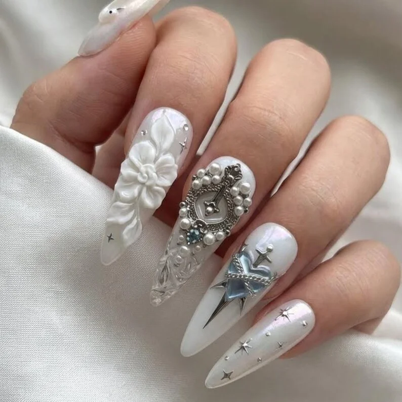 swan accent nails, silver chain details, press on nails, custom press on nails, fake nails, Nails Art, stained glass nails, gold press on nails, 3d press on nails, luxury press on nails, handmade press on nails