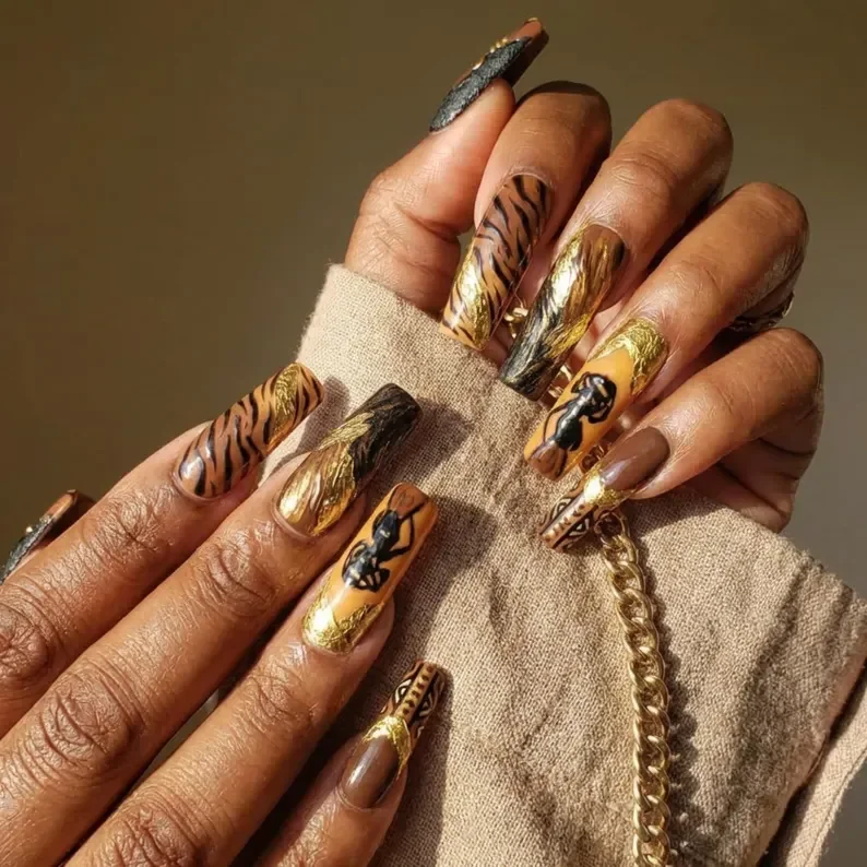 Faux Press Nails, Statement Nail Art, press on nails, custom press on nails, fake nails, Nails Art, stained glass nails, gold press on nails, 3d press on nails, luxury press on nails, handmade press on nails