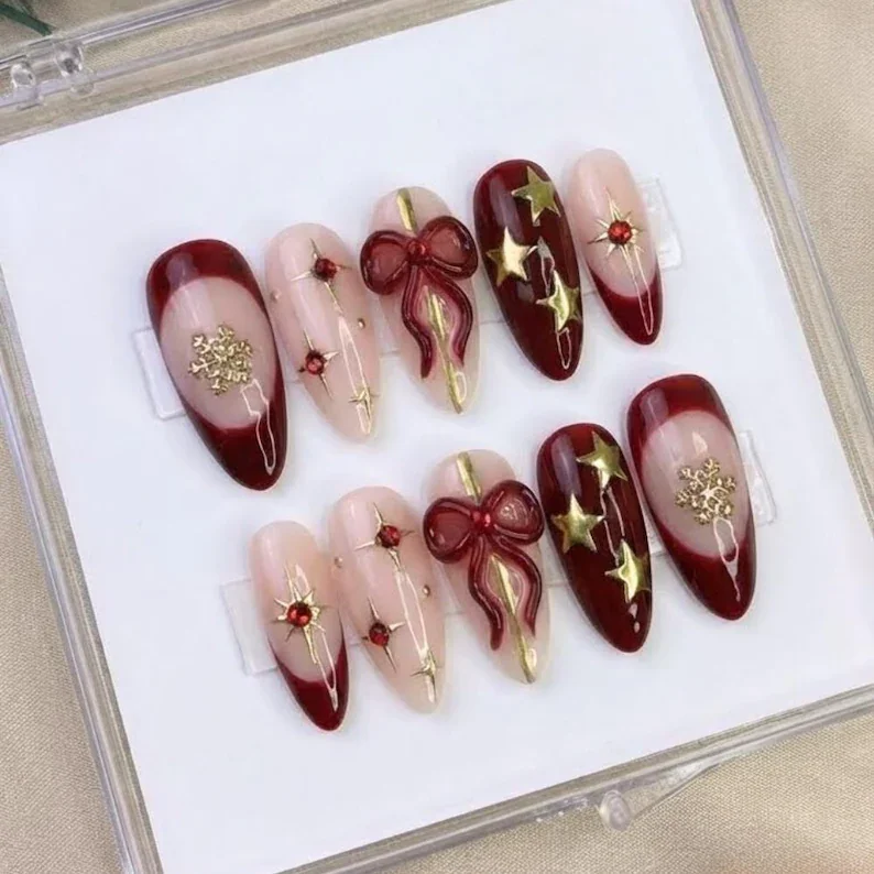 holiday coquette nails, press-on nails, press on nails, custom press on nails, fake nails, Nails Art, stained glass nails, gold press on nails, 3d press on nails, luxury press on nails, handmade press on nails