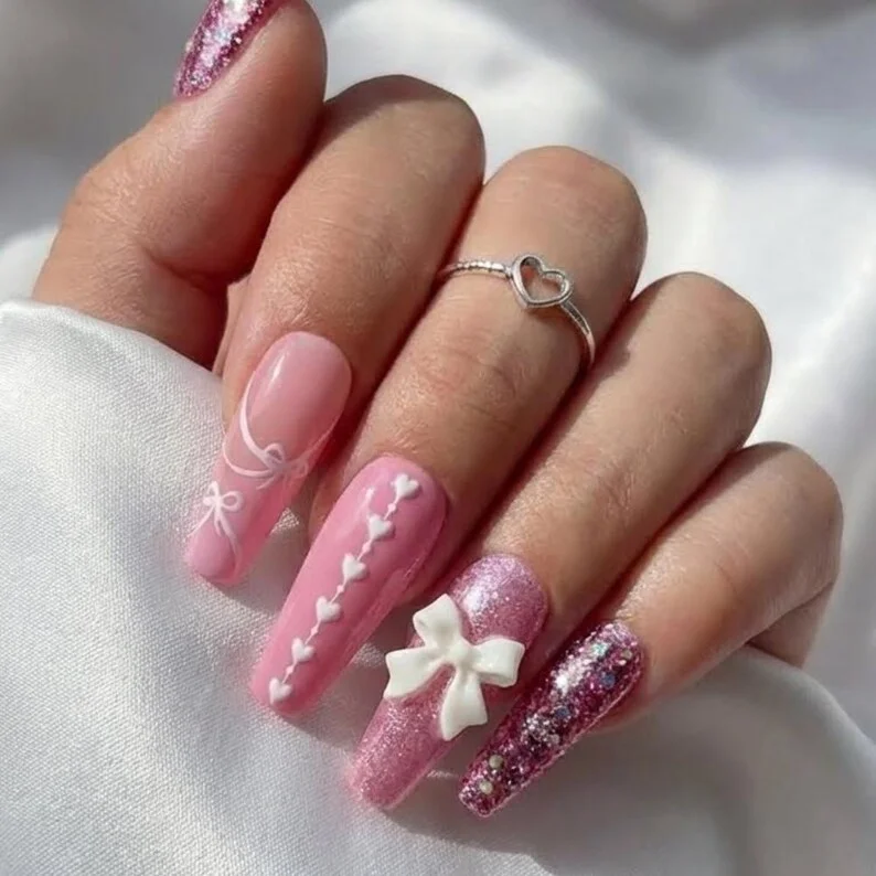 handmade nails, press on manicure, press on nails, custom press on nails, fake nails, Nails Art, stained glass nails, gold press on nails, 3d press on nails, luxury press on nails, handmade press on nails