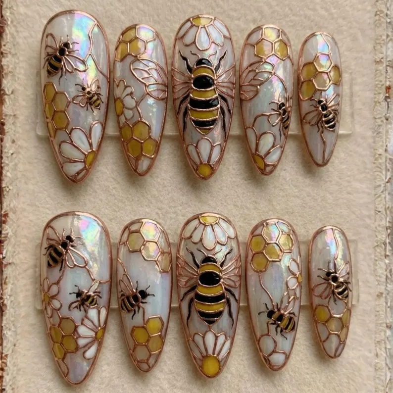 press on nails, custom press on nails, fake nails, Nails Art, stained glass nails, gold press on nails, 3d press on nails, luxury press on nails, handmade press on nails
