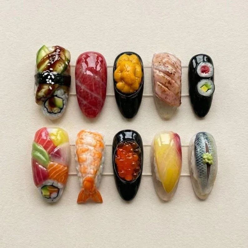 Japanese nail art, platter nails, press on nails, custom press on nails, fake nails, Nails Art, stained glass nails, gold press on nails, 3d press on nails, luxury press on nails, handmade press on nails