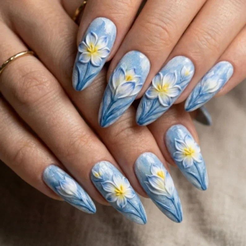 white crocus, crocus art set, press on nails, custom press on nails, fake nails, Nails Art, stained glass nails, gold press on nails, 3d press on nails, luxury press on nails, handmade press on nails