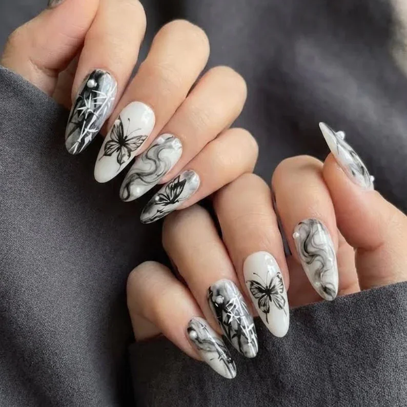 Japanese style nails, bamboo nail art, press on nails, custom press on nails, fake nails, Nails Art, stained glass nails, gold press on nails, 3d press on nails, luxury press on nails, handmade press on nails