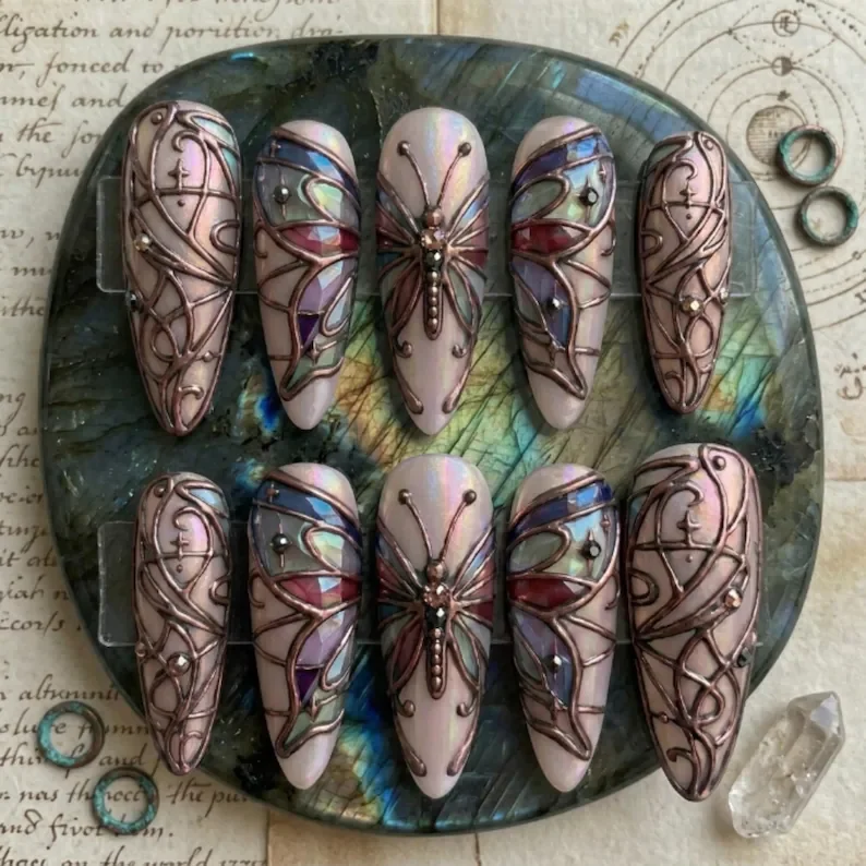 press on nails, custom press on nails, fake nails, Nails Art, stained glass nails, gold press on nails, 3d press on nails, luxury press on nails, handmade press on nails