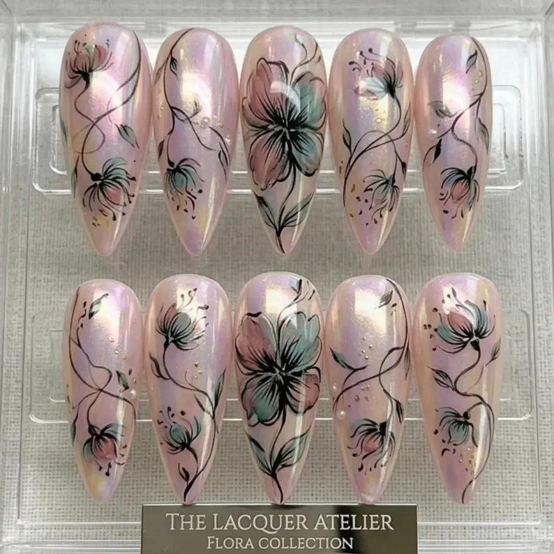 press on nails, custom press on nails, fake nails, Nails Art, stained glass nails, gold press on nails, 3d press on nails, luxury press on nails, handmade press on nails