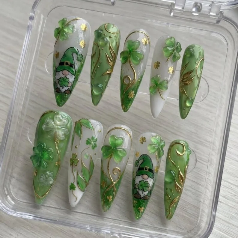 St. Patrick’s Day, Clover nail design, press on nails, custom press on nails, fake nails, Nails Art, stained glass nails, gold press on nails, 3d press on nails, luxury press on nails, handmade press on nails