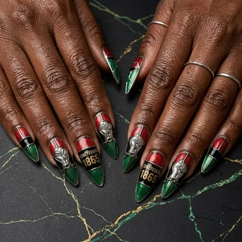 press on nails, custom press on nails, fake nails, Nails Art, stained glass nails, gold press on nails, 3d press on nails, luxury press on nails, handmade press on nails