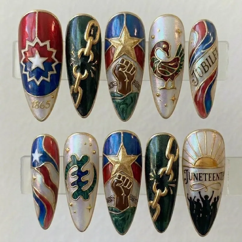 press on nails, custom press on nails, fake nails, Nails Art, stained glass nails, gold press on nails, 3d press on nails, luxury press on nails, handmade press on nails